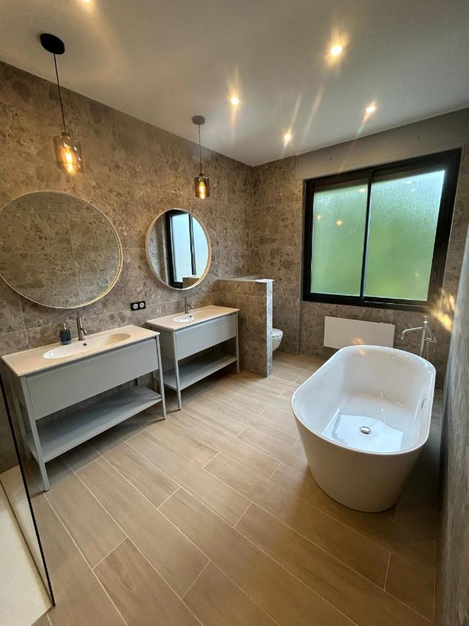 Villa Bel Air - 240m2 - Freshly Completely Renovated - - Pool - No Party Allowed - No Bachelor-ette *